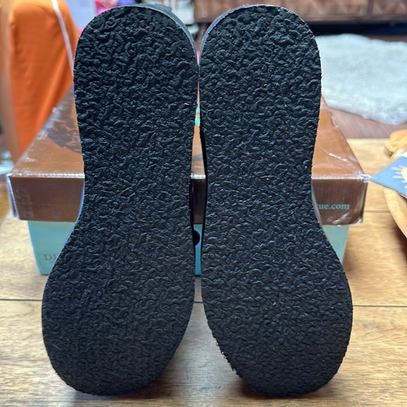 EUC w/ box! Size 9 - Diba True She Nah Platform Boots Black - Picture 4 of 4